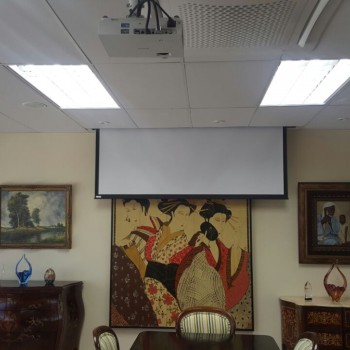 Electric Screen Installation